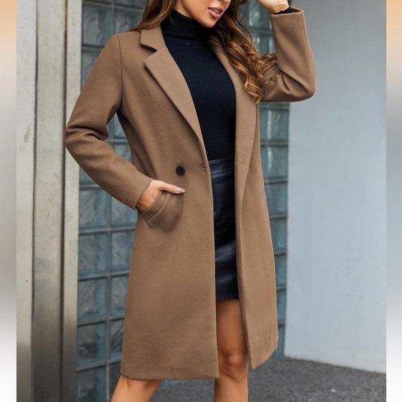 Jackets & Blazers - Women's Tan or Navy Coat
